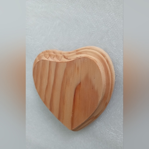ArtMind Other - Natural Wood Plaque Heart Decor - 4" x 4"